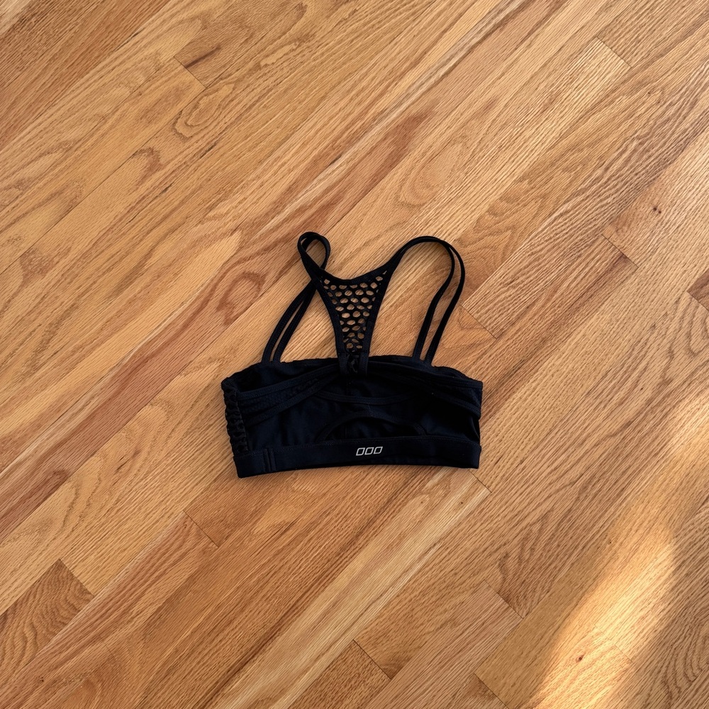 Lorna Jane black sports bra mesh fishnet detailing - Picture 2 of 4